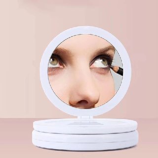 Travel Lighted Makeup Mirror: Your Ultimate Travel Companion