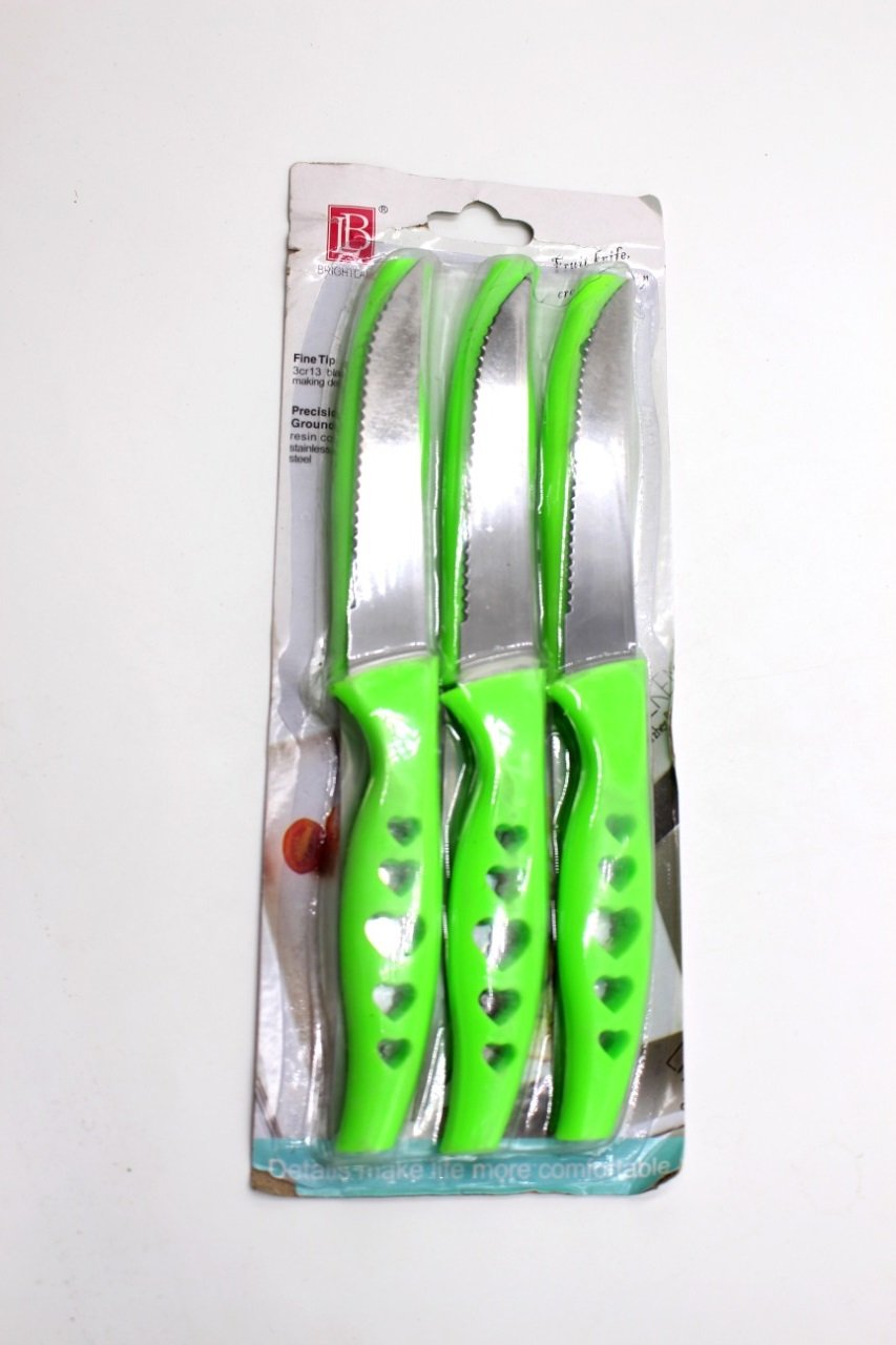 Kitchen knives with plastic handle set of 6 pcs - random color